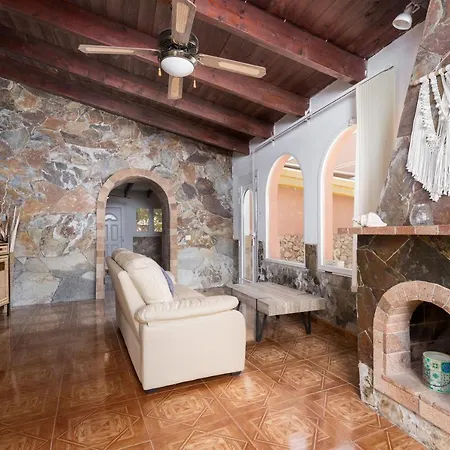 Home2book Quiet With Private Pool بيت للعطل