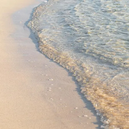 Home2book Quiet With Private Pool Triquivijate