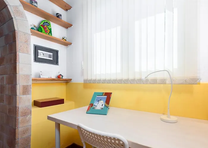 Home2book Quiet With Private Pool Трикивихате